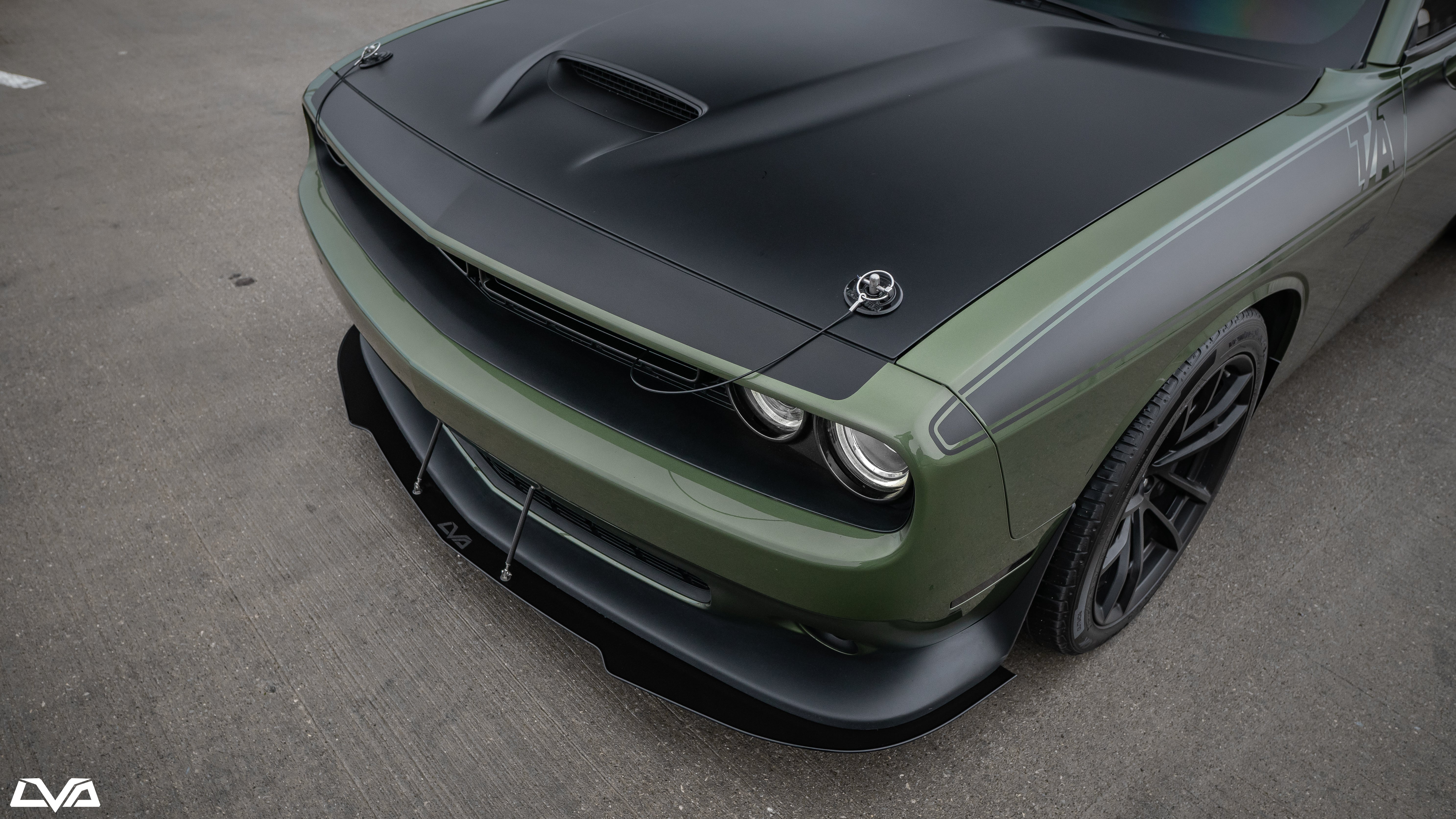 トップス challenger 2015-2023 Dodge Challenger Front Splitter - LVA - LiquiVinyl